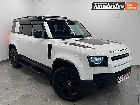 2023 Land Rover Defender 110 D250 X-Dynamic SE