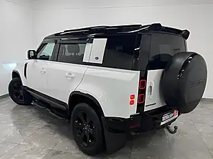 Used 2023 Land Rover Defender X-Dynamic Se White - Interior and Exterior details 5