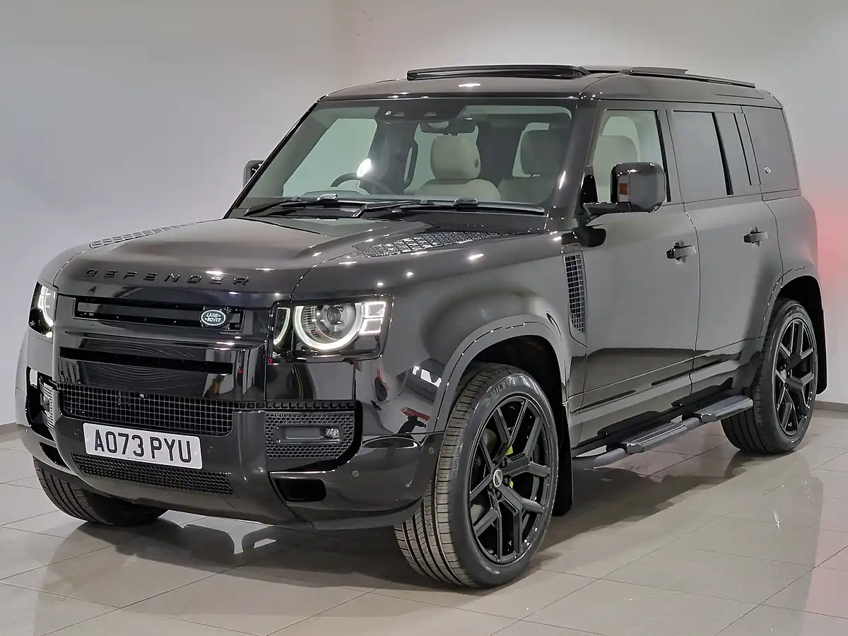 Used 2023 Land Rover Defender Xs Edition Black - Interior and Exterior details 3