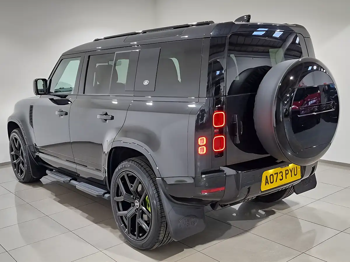 Used 2023 Land Rover Defender Xs Edition Black - Interior and Exterior details 4