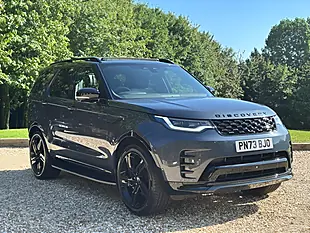 Used 2023 Land Rover Discovery Dynamic Hse Varesine Blue - Interior and Exterior details 20