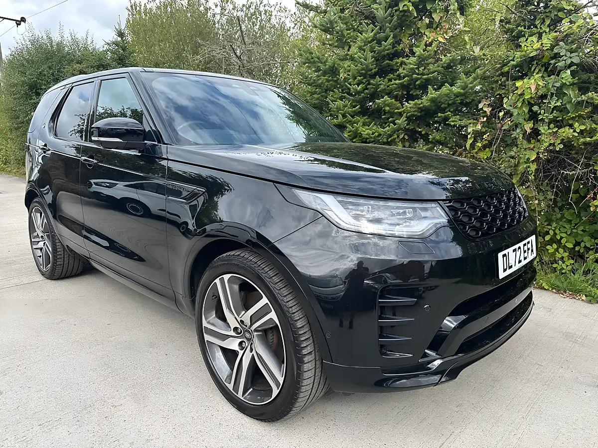 Used 2023 Land Rover Discovery - Interior and Exterior details 9