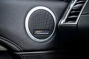 Used 2023 Land Rover Discovery Metropolitan Edition Carpathian Grey - Interior and Exterior details 17