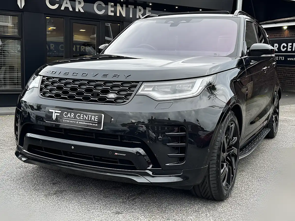 Used 2023 Land Rover Discovery R-Dynamic Hse Black - Interior and Exterior details 11