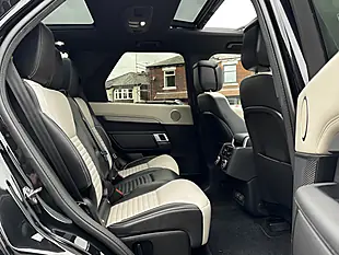 Used 2023 Land Rover Discovery R-Dynamic Hse Black - Interior and Exterior details 17