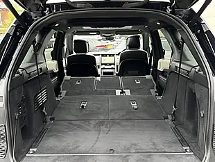 Used 2023 Land Rover Discovery R-Dynamic Hse Black - Interior and Exterior details 19