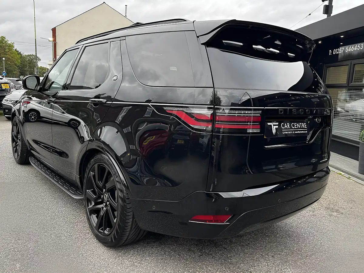 Used 2023 Land Rover Discovery R-Dynamic Hse Black - Interior and Exterior details 7