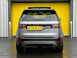 Used 2023 Land Rover Discovery R-Dynamic Se Grey - Interior and Exterior details 8