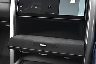 Used 2023 Land Rover Discovery Se Varesine Blue - Interior and Exterior details 18