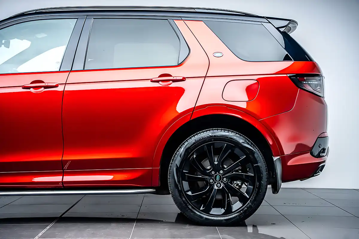 Used 2023 Land Rover Discovery Sport R-Dynamic Hse Red - Interior and Exterior details 15