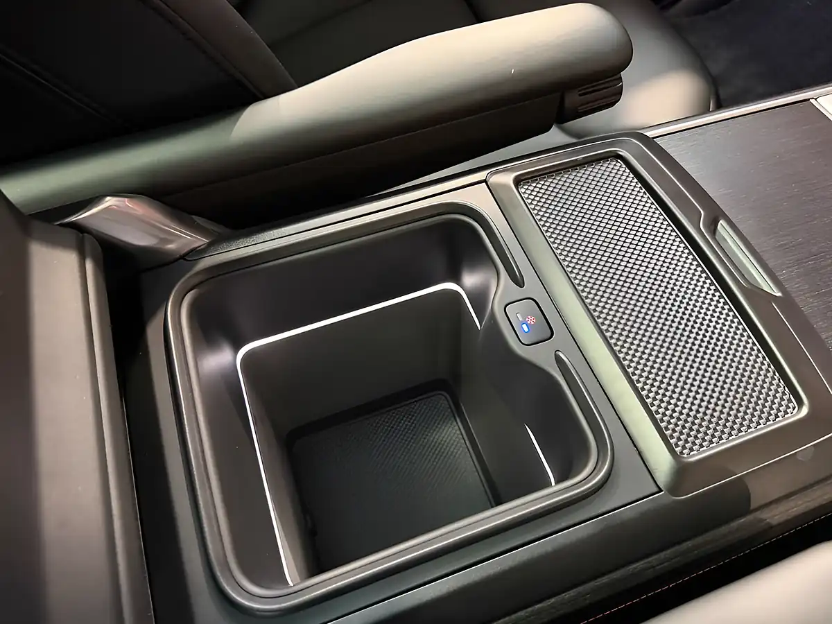 Used 2023 Land Rover Range Rover Autobiography Black - Interior and Exterior details 14