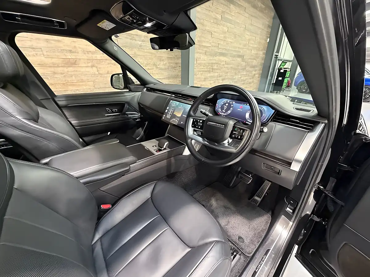 Used 2023 Land Rover Range Rover Autobiography Black - Interior and Exterior details 7