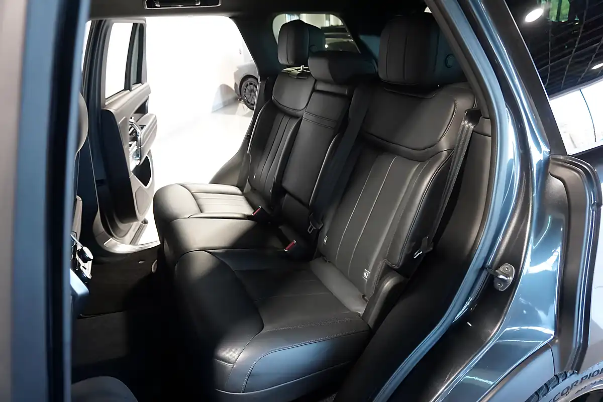 Used 2023 Land Rover Range Rover Autobiography Carpathian Grey - Interior and Exterior details 12