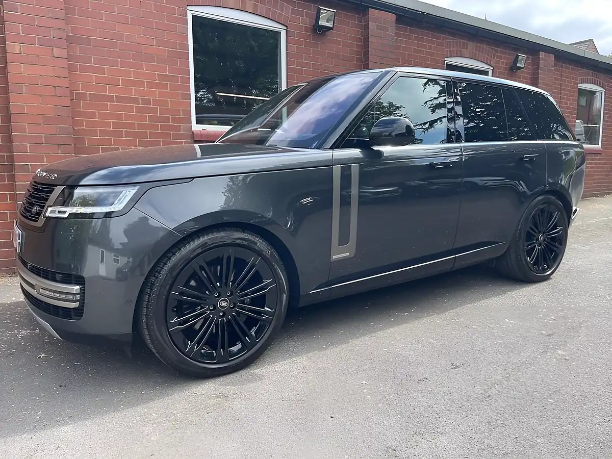 Used 2023 Land Rover Range Rover Autobiography Grey - Interior and Exterior details 9