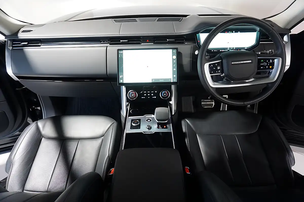 Used 2023 Land Rover Range Rover Autobiography Santorini Black - Interior and Exterior details 7
