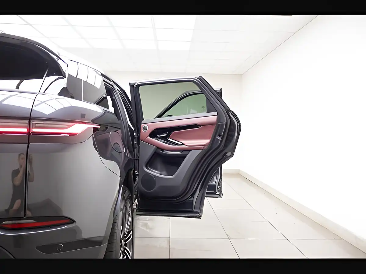 Used 2023 Land Rover Range Rover Evoque Dynamic Hse Grey - Interior and Exterior details 19