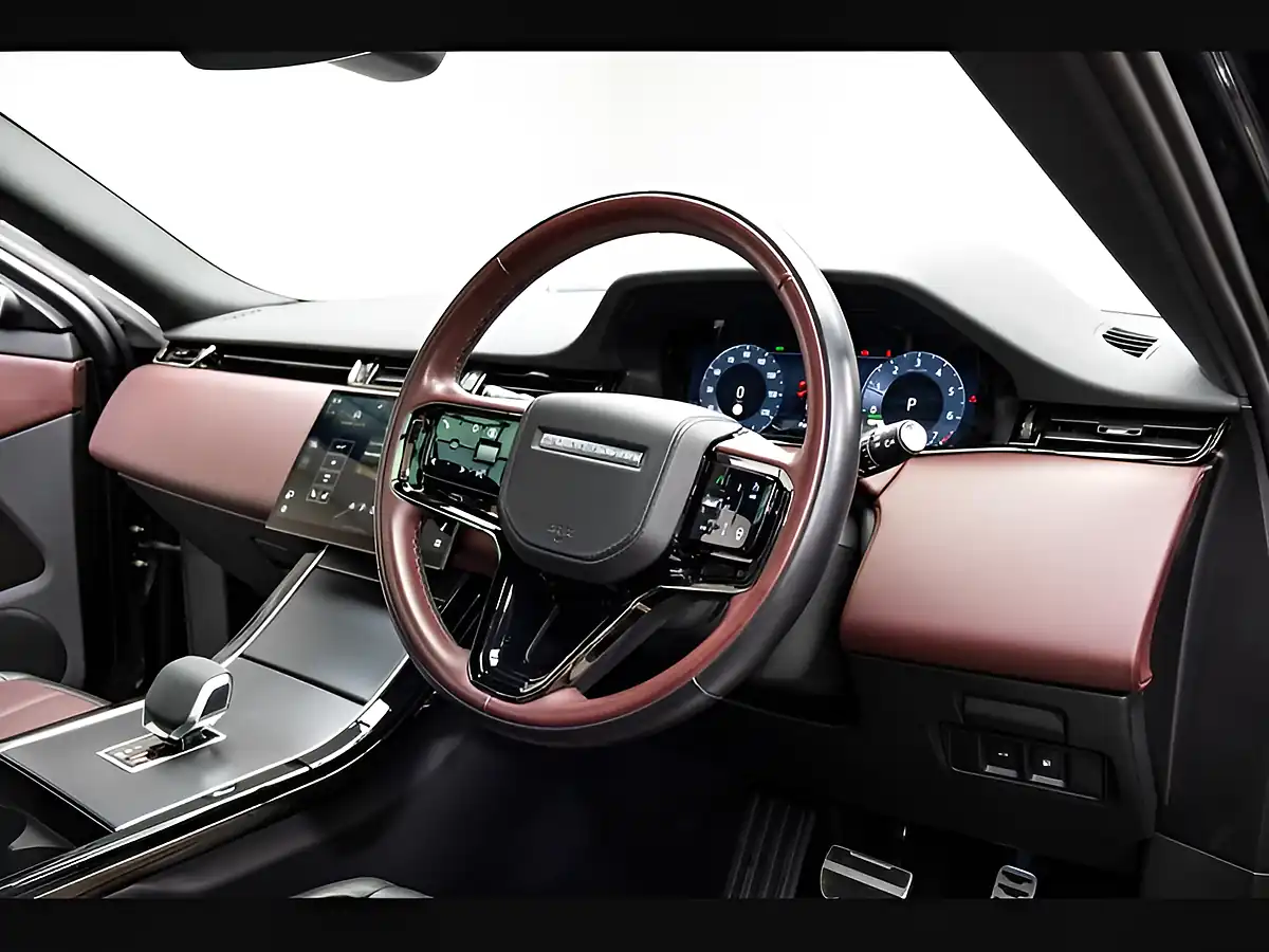 Used 2023 Land Rover Range Rover Evoque Dynamic Hse Grey - Interior and Exterior details 9