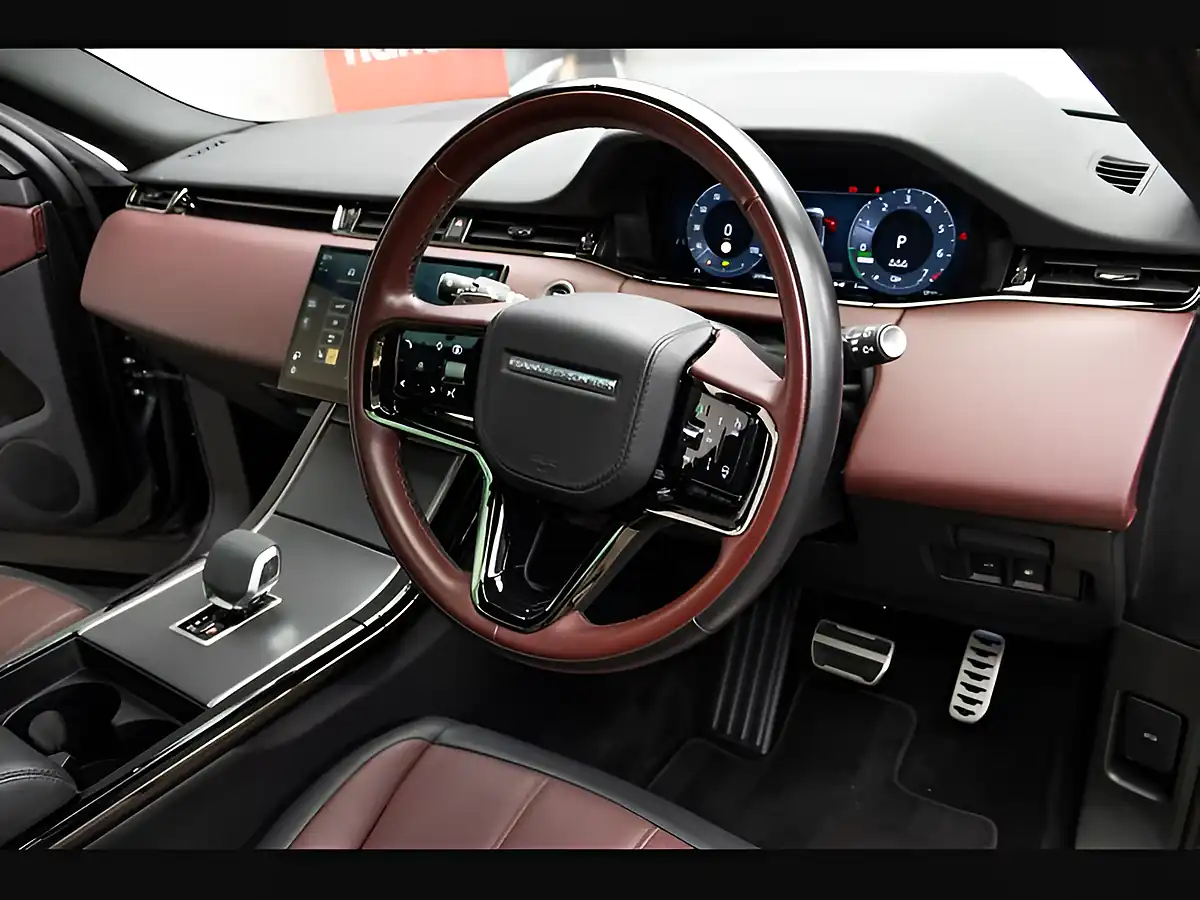 Used 2023 Land Rover Range Rover Evoque Dynamic Hse Grey - Interior and Exterior details 3