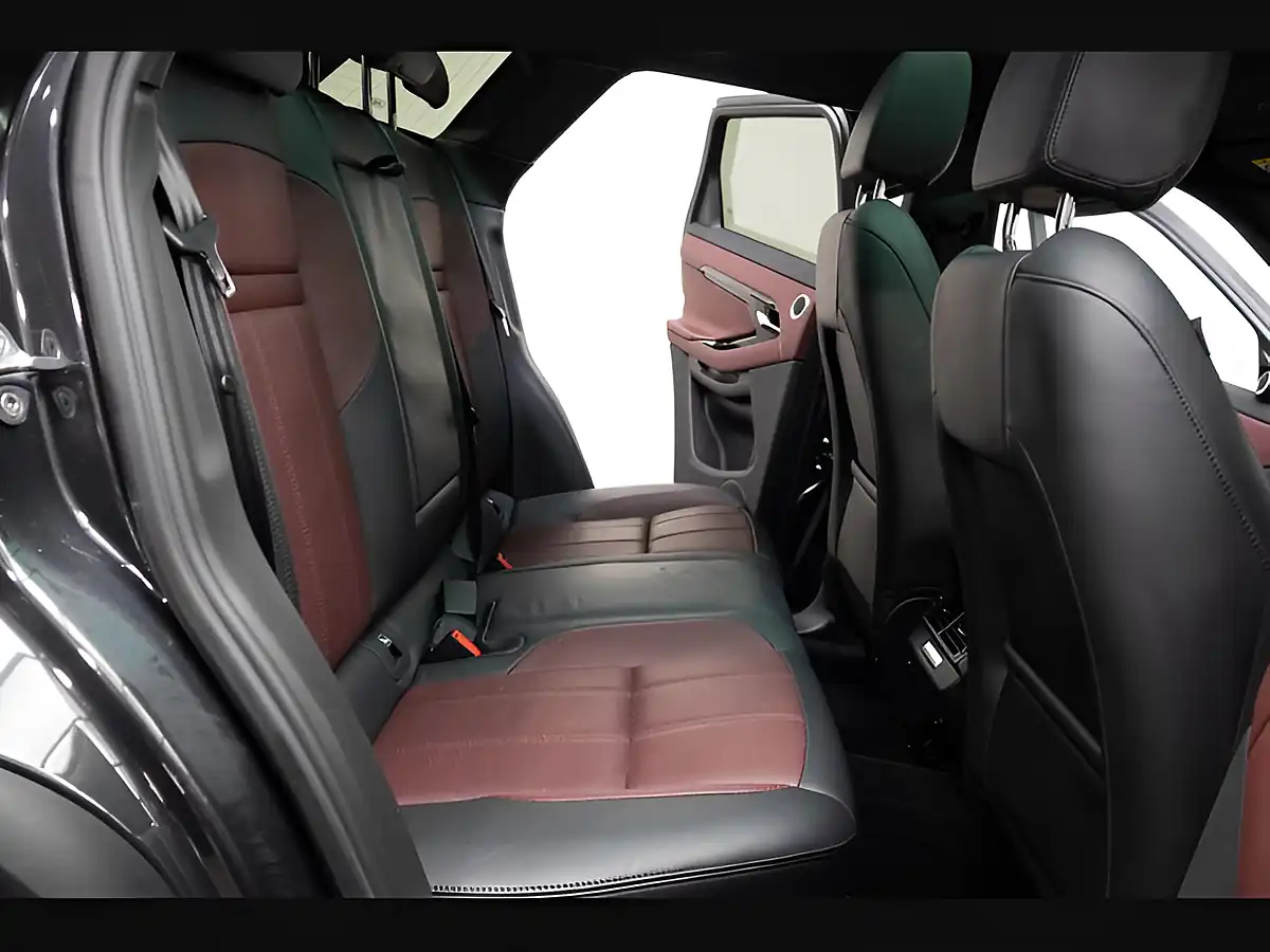 Used 2023 Land Rover Range Rover Evoque Dynamic Hse Grey - Interior and Exterior details 7