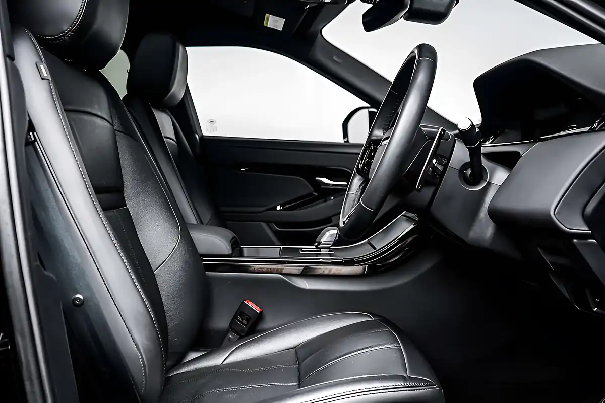 Used 2023 Land Rover Range Rover Evoque Dynamic Se Black - Interior and Exterior details 6