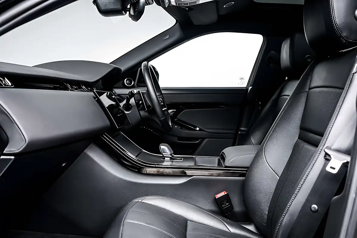 Used 2023 Land Rover Range Rover Evoque Dynamic Se Black - Interior and Exterior details 7