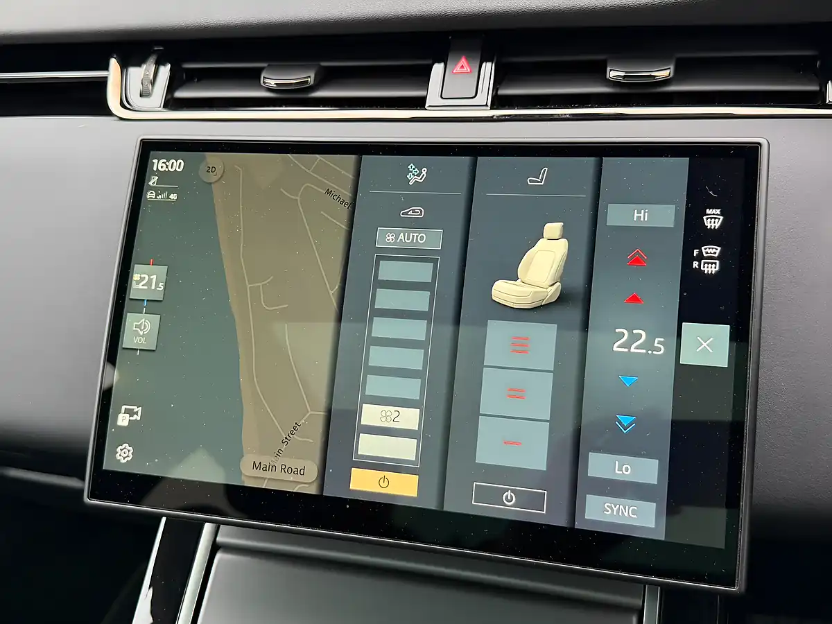 Used 2023 Land Rover Range Rover Evoque Dynamic Se Blue - Interior and Exterior details 18