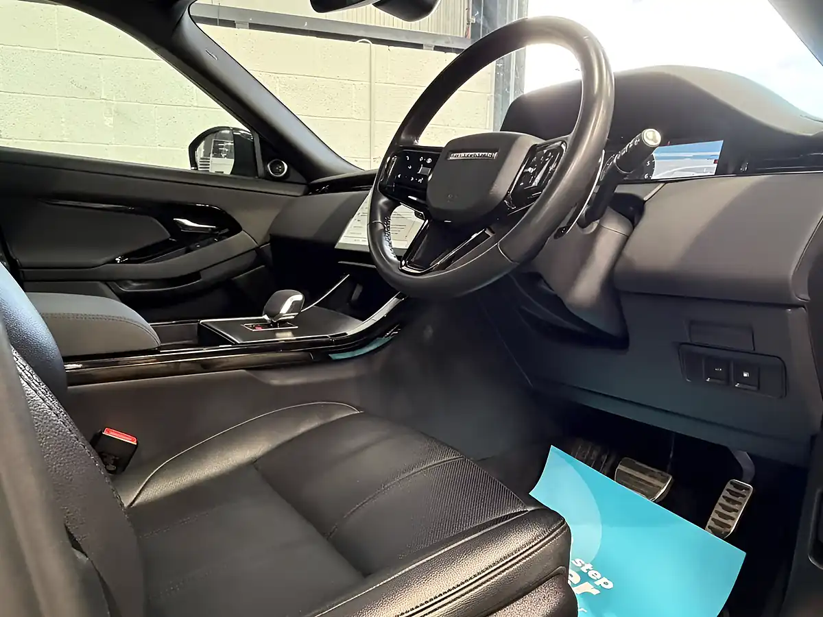 Used 2023 Land Rover Range Rover Evoque Dynamic Se Blue - Interior and Exterior details 11