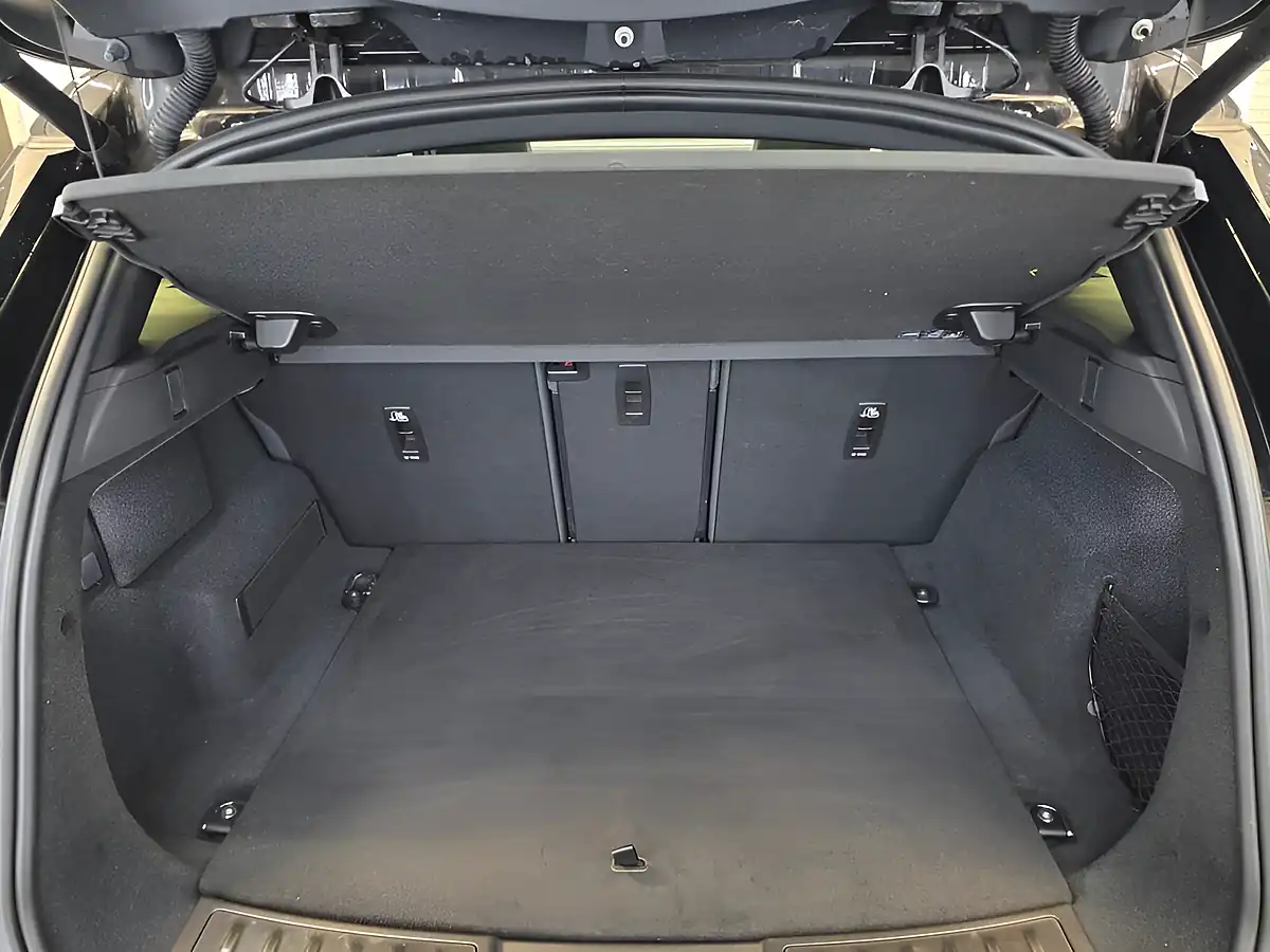 Used 2023 Land Rover Range Rover Evoque Edition Santorini Black - Interior and Exterior details 20