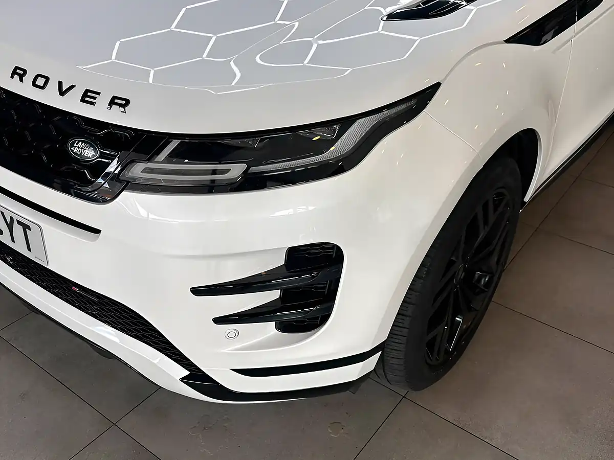 Used 2023 Land Rover Range Rover Evoque R-Dynamic Hse White - Interior and Exterior details 17