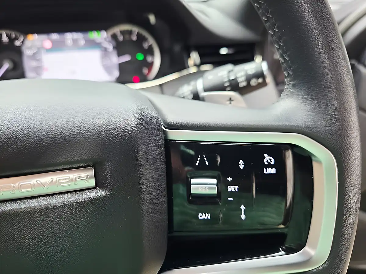 Used 2023 Land Rover Range Rover Evoque R-Dynamic Se Grey - Interior and Exterior details 15
