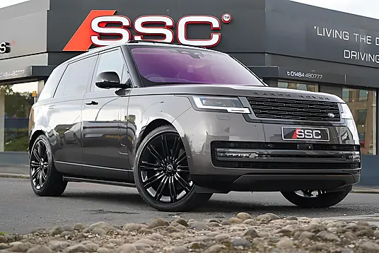2023 Land Rover Range Rover D350 First Edition