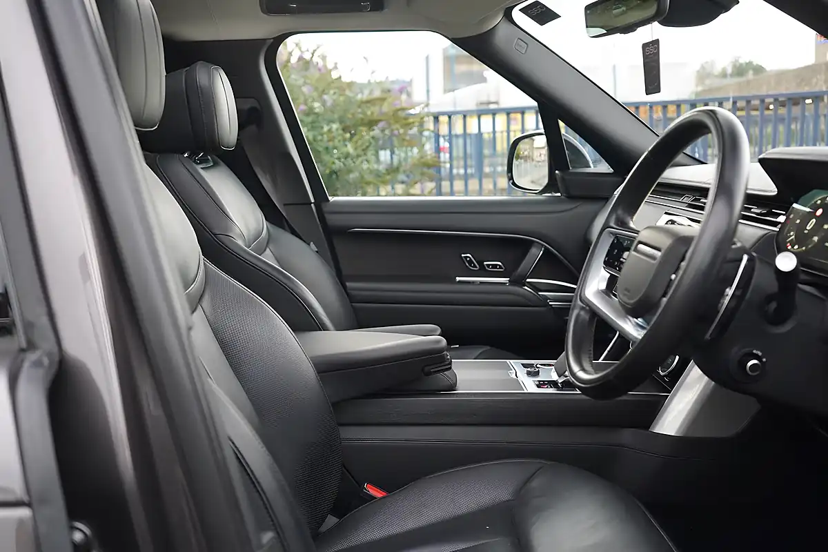 Used 2023 Land Rover Range Rover First Edition Charente Grey - Interior and Exterior details 16