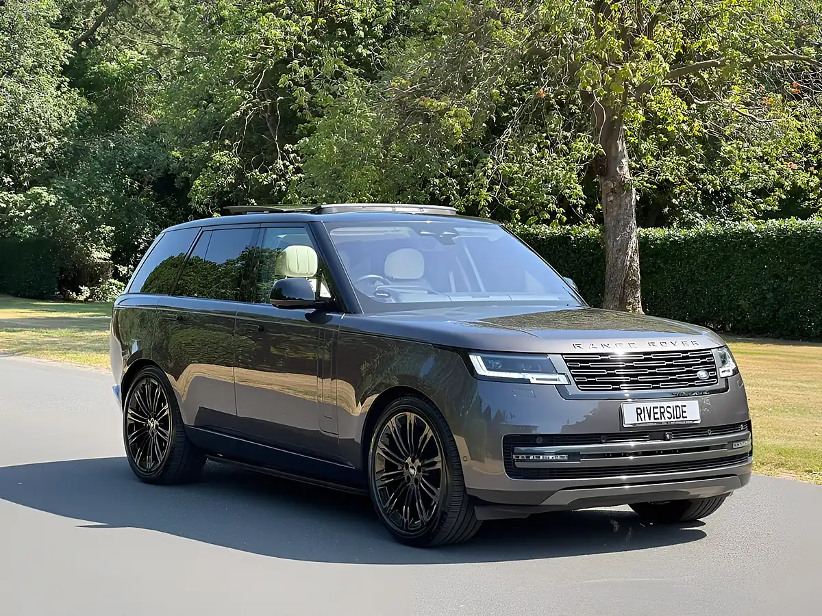 Used 2023 Land Rover Range Rover First Edition Grey - Interior and Exterior details 10