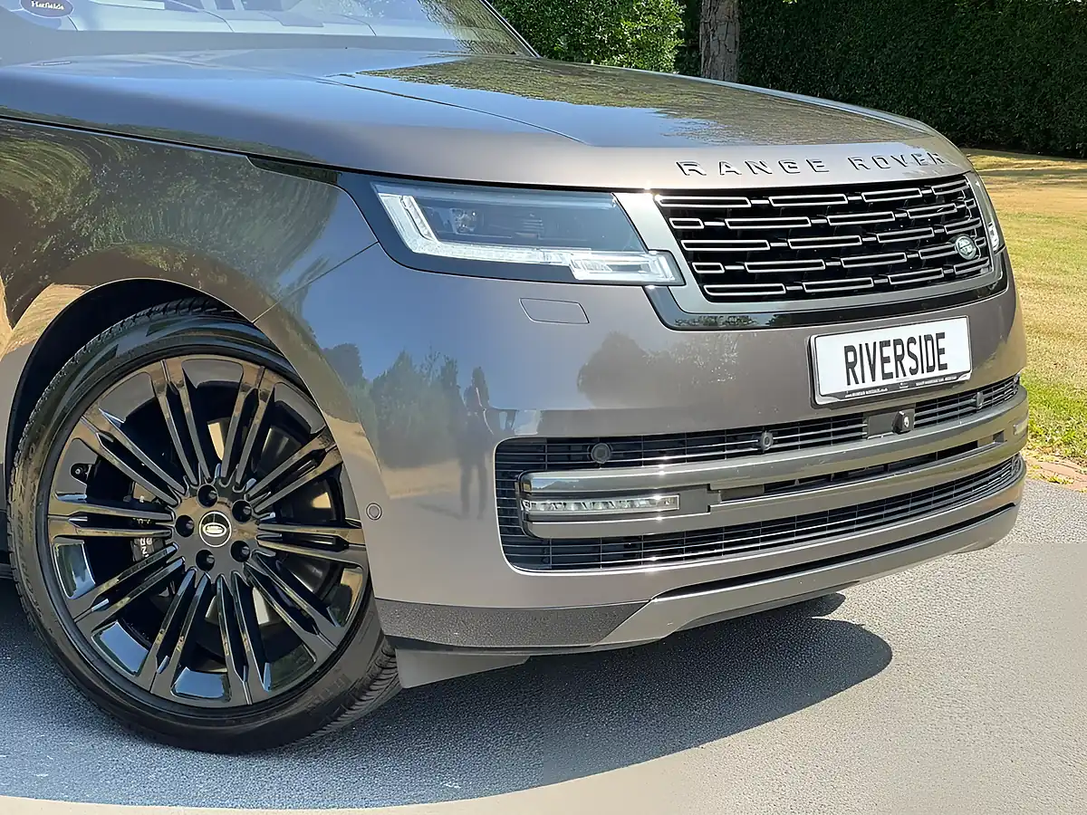 Used 2023 Land Rover Range Rover First Edition Grey - Interior and Exterior details 6