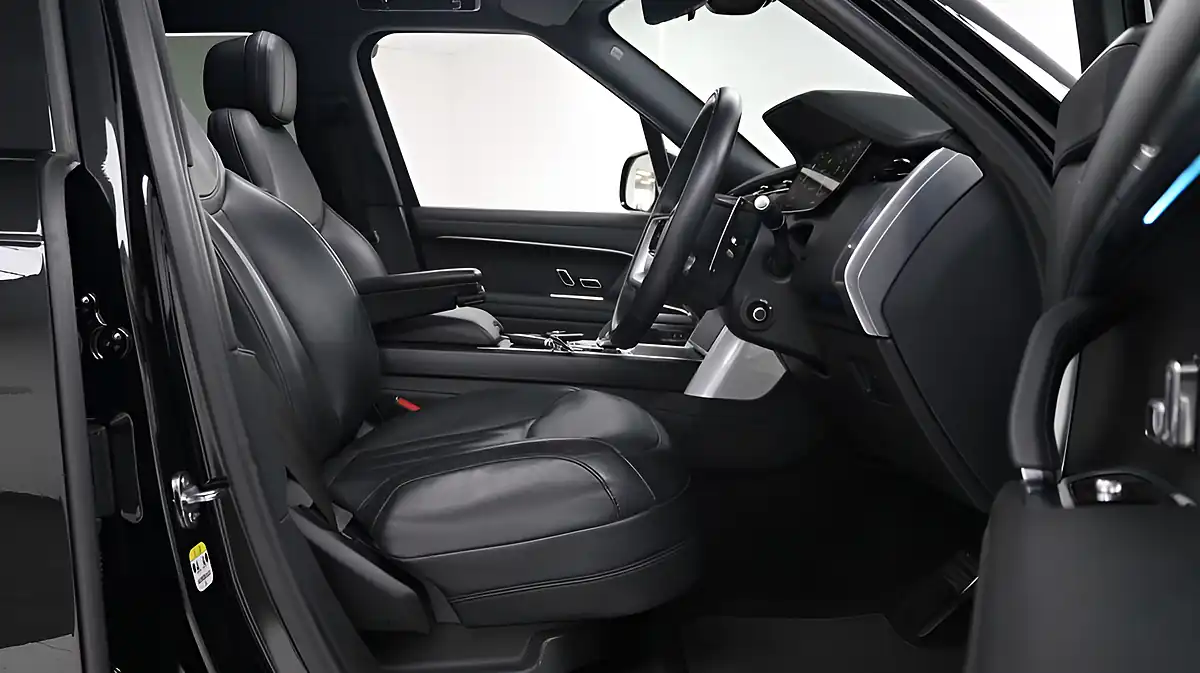 Used 2023 Land Rover Range Rover Hse Black - Interior and Exterior details 13