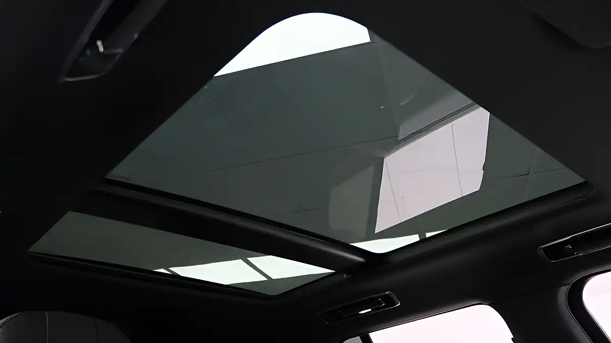 Used 2023 Land Rover Range Rover Hse Black - Interior and Exterior details 15