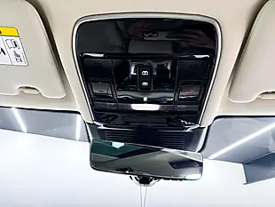 Used 2023 Land Rover Range Rover Hse White - Interior and Exterior details 16