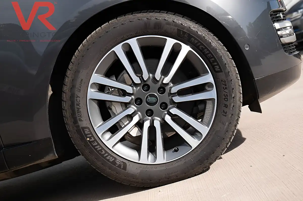 Used 2023 Land Rover Range Rover Se Carpathian Grey - Interior and Exterior details 7