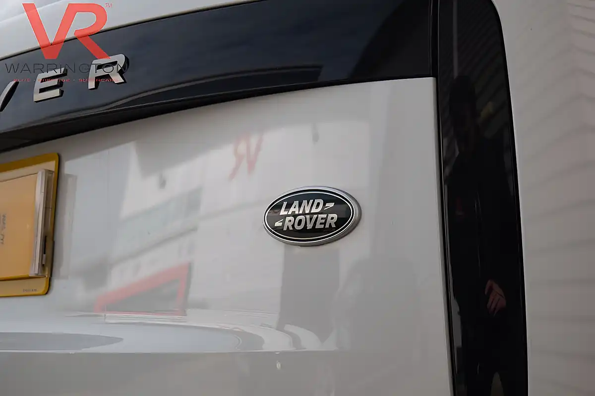 Used 2023 Land Rover Range Rover Se White - Interior and Exterior details 6