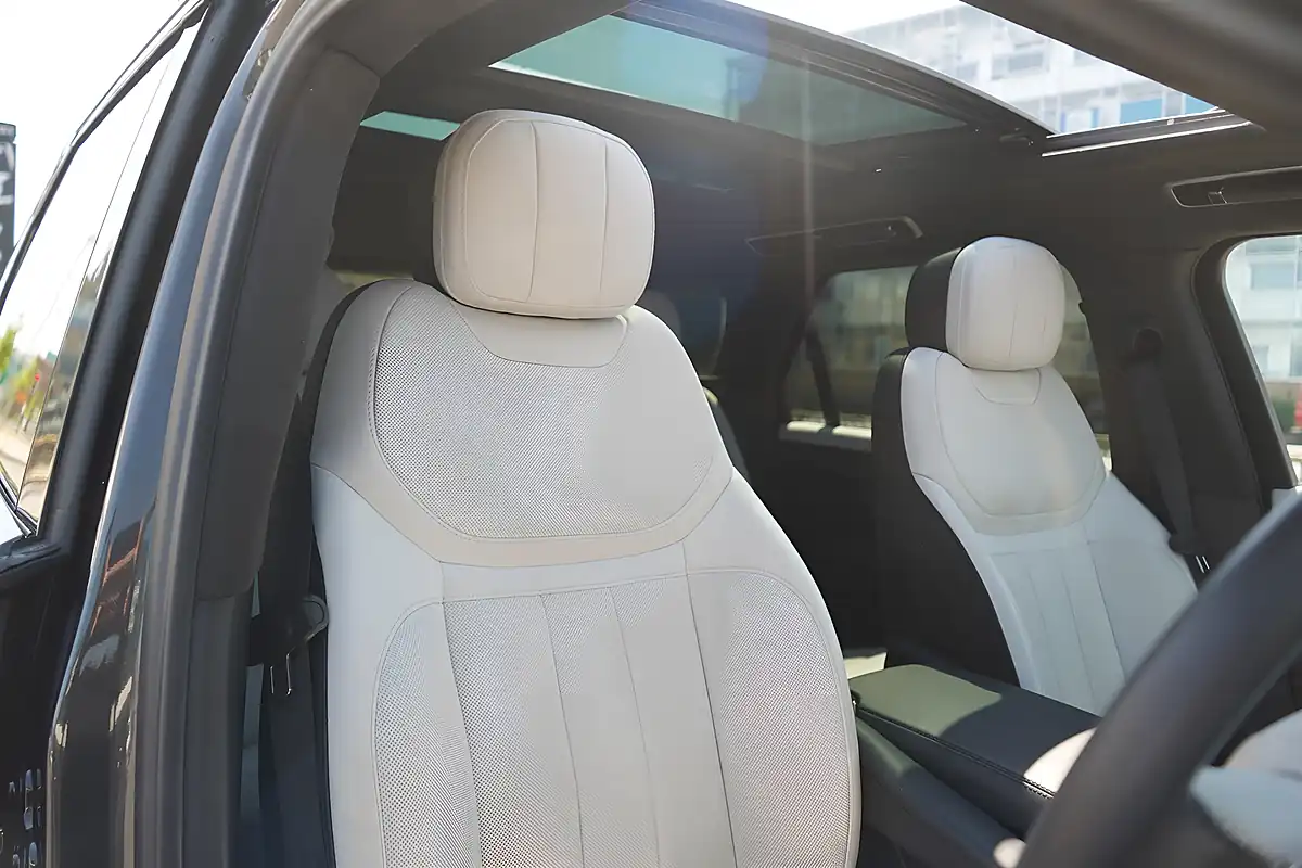 Used 2023 Land Rover Range Rover Sport Autobiography Carpathian Grey - Interior and Exterior details 3