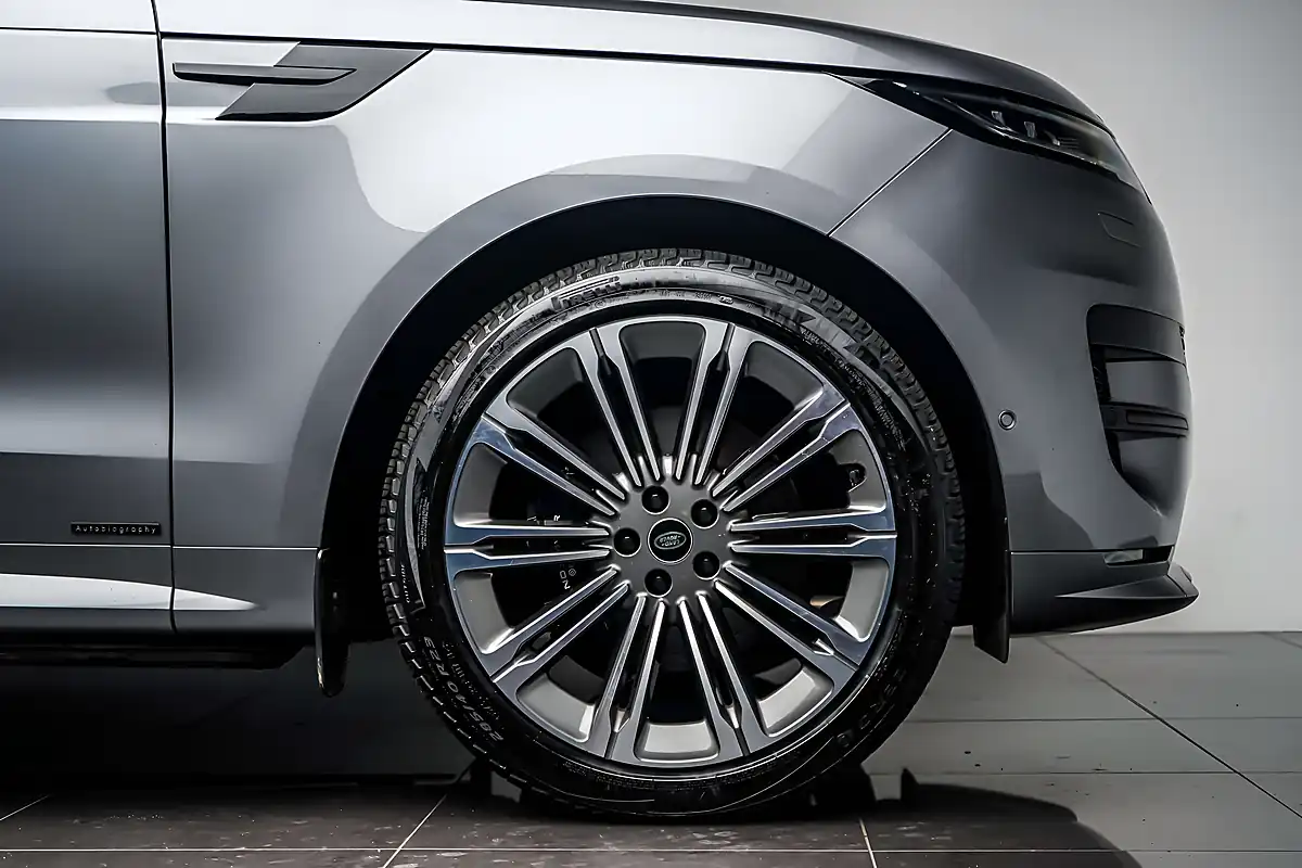 Used 2023 Land Rover Range Rover Sport Autobiography Grey - Interior and Exterior details 10