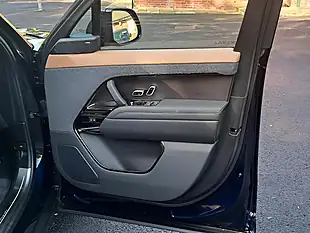 Used 2023 Land Rover Range Rover Sport Autobiography Portofino Blue - Interior and Exterior details 10