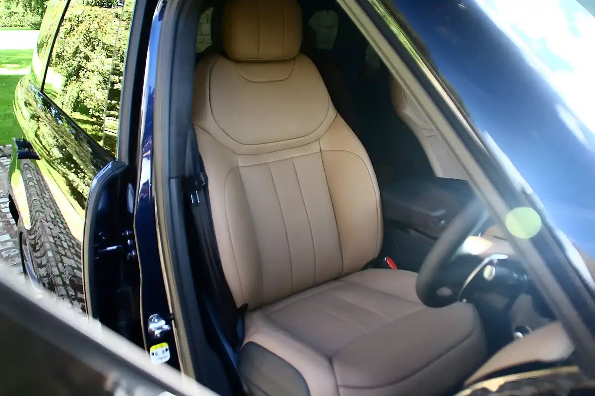 Used 2023 Land Rover Range Rover Sport Autobiography Portofino Blue - Interior and Exterior details 12