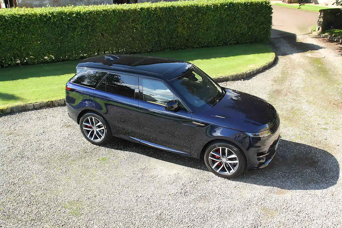 Used 2023 Land Rover Range Rover Sport Autobiography Portofino Blue - Interior and Exterior details 15