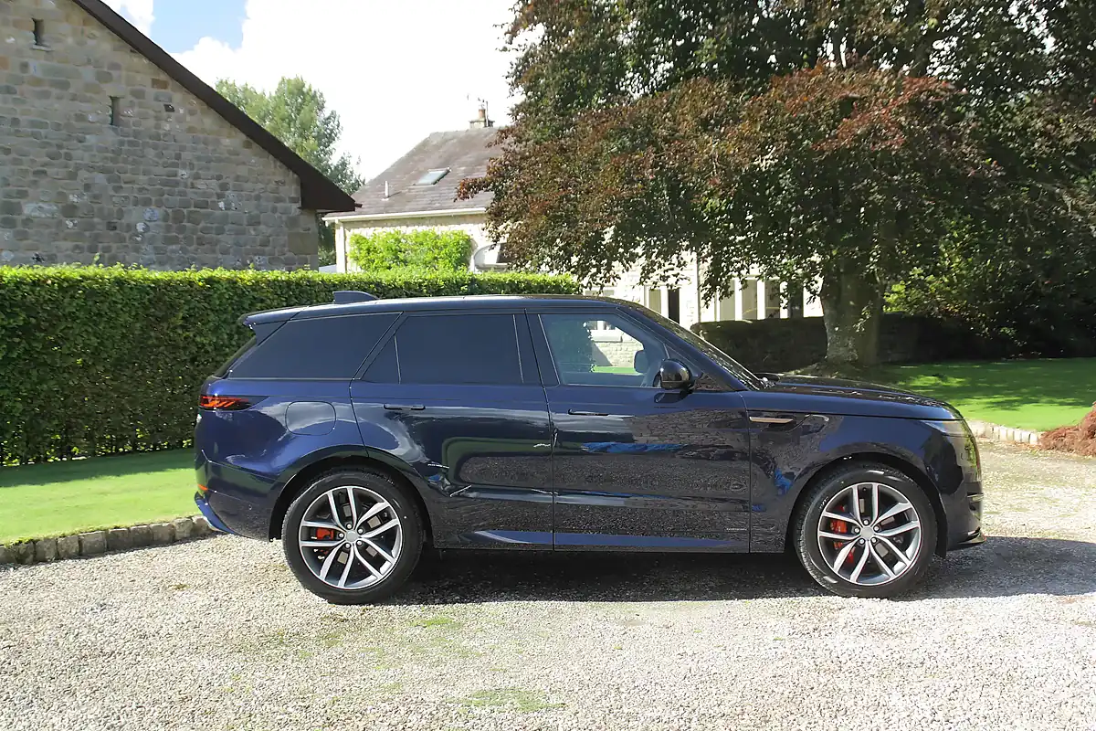 Used 2023 Land Rover Range Rover Sport Autobiography Portofino Blue - Interior and Exterior details 2