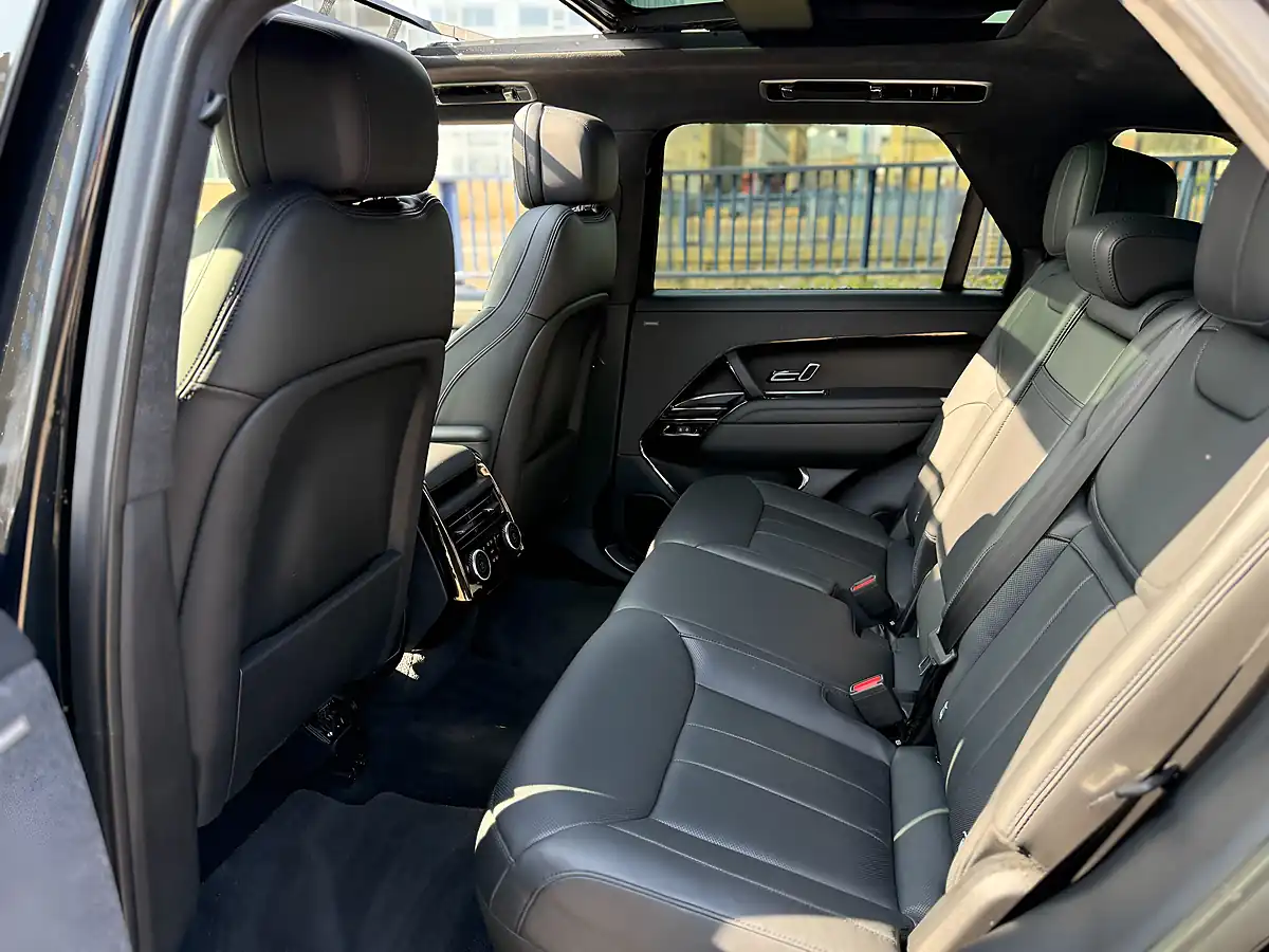 Used 2023 Land Rover Range Rover Sport Autobiography Santorini Black - Interior and Exterior details 18