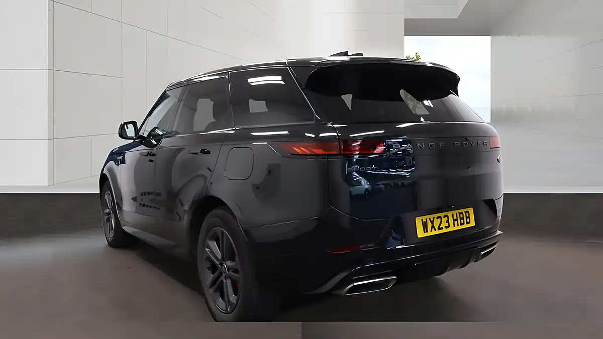 Used 2023 Land Rover Range Rover Sport Dynamic Se Black - Interior and Exterior details 3