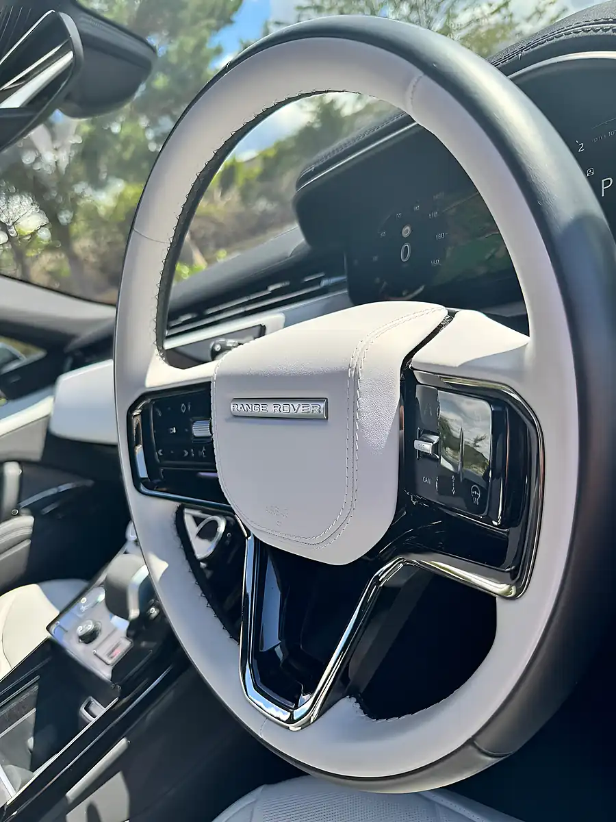 Used 2023 Land Rover Range Rover Sport Dynamic Se Black - Interior and Exterior details 10