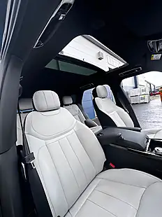Used 2023 Land Rover Range Rover Sport Dynamic Se Black - Interior and Exterior details 12