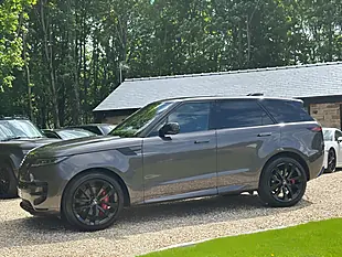Used 2023 Land Rover Range Rover Sport Dynamic Se Charente Grey - Interior and Exterior details 14
